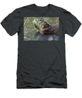 1 North American Beaver Eating Willow Martinez California Suzi Eszterhas Natureplcom T-Shirt