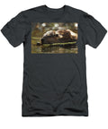 1 North American Beaver Feeding on Tree Bark Maryland USA John Cancalosi Natureplcom T-Shirt