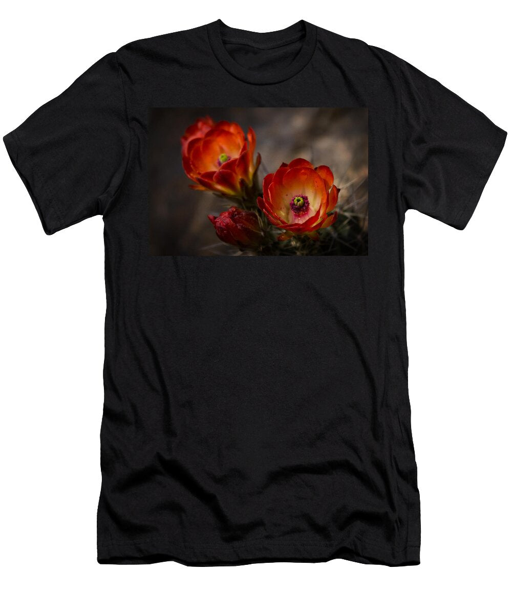 1 Red Hot Hedgehog Saija Lehtonen T-Shirt