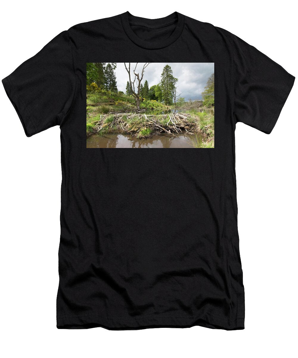 2 Beaver Dam on River Bamff Estate Perthshire Scotland Scotland the Big Picture Natureplcom T-Shirt