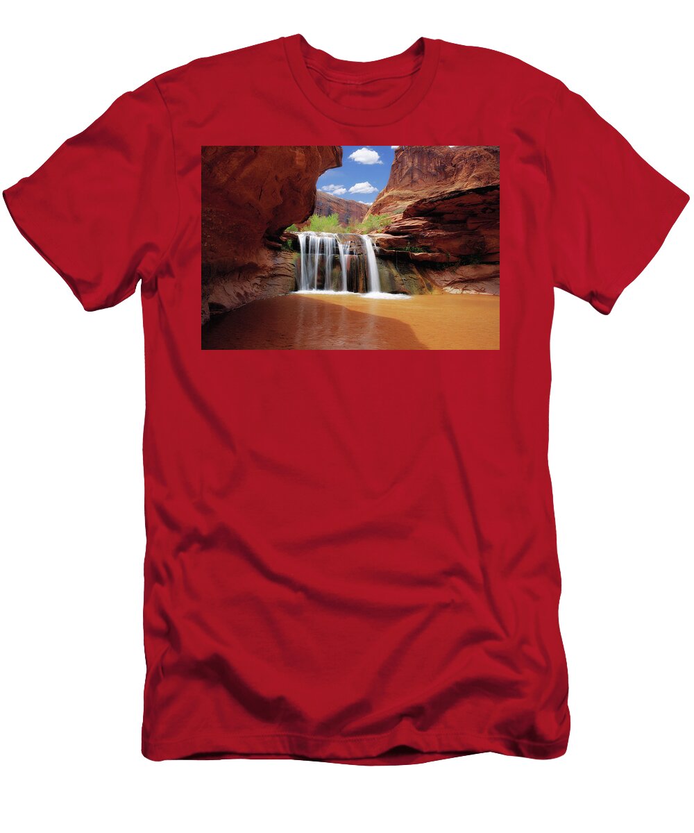 2 Waterfall in Coyote Gulch Utah Utah Images T-Shirt