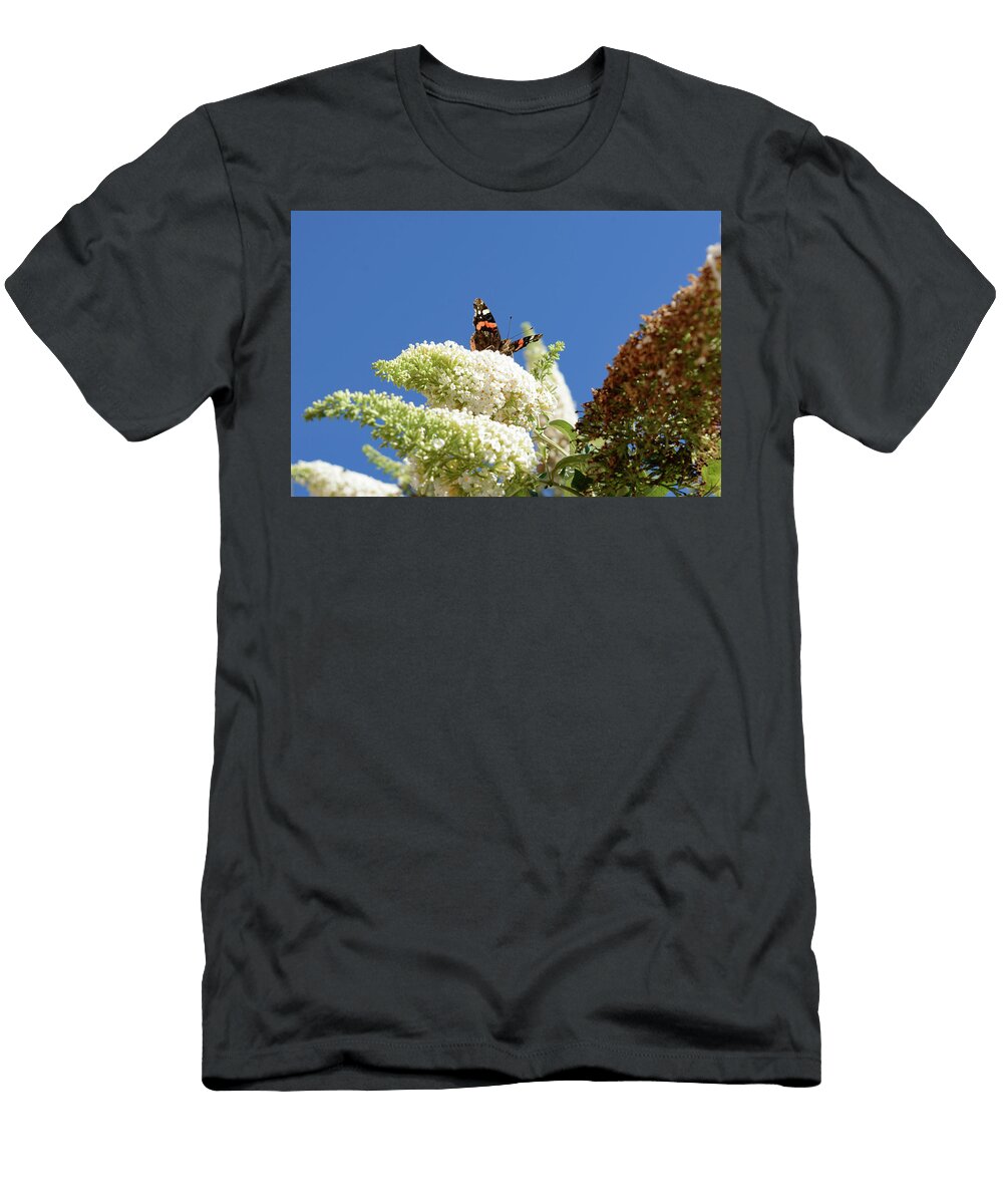 Beautiful Monarch Butterfly Drinking Nectar From Butterfly Bush Johan Ferret T-Shirt