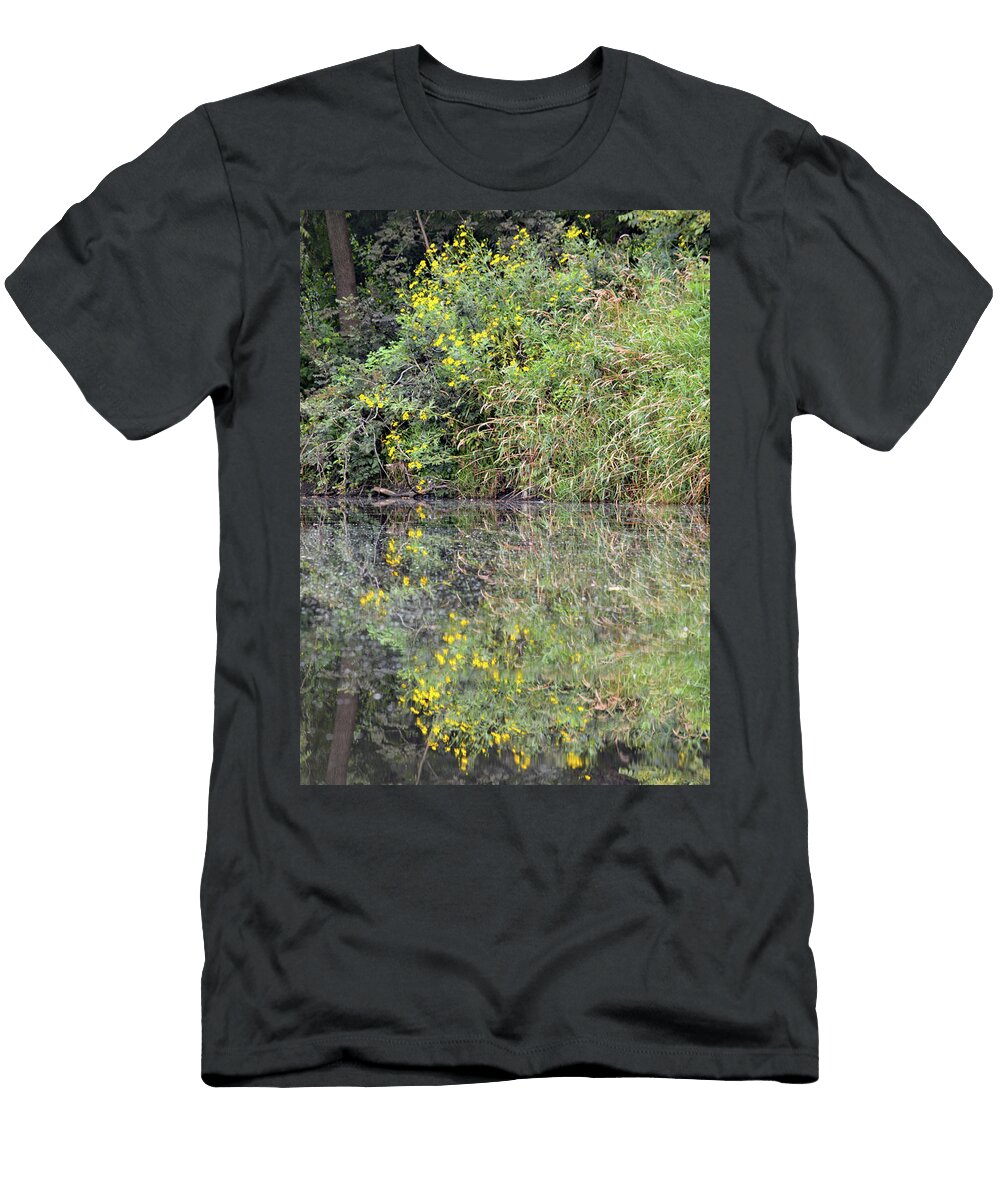 Beaver Creek Wildflowers Bonfire Photography T-Shirt