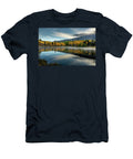 Beaver Lake Fall Morning Near Ridgeway Joseph Metzler T-Shirt