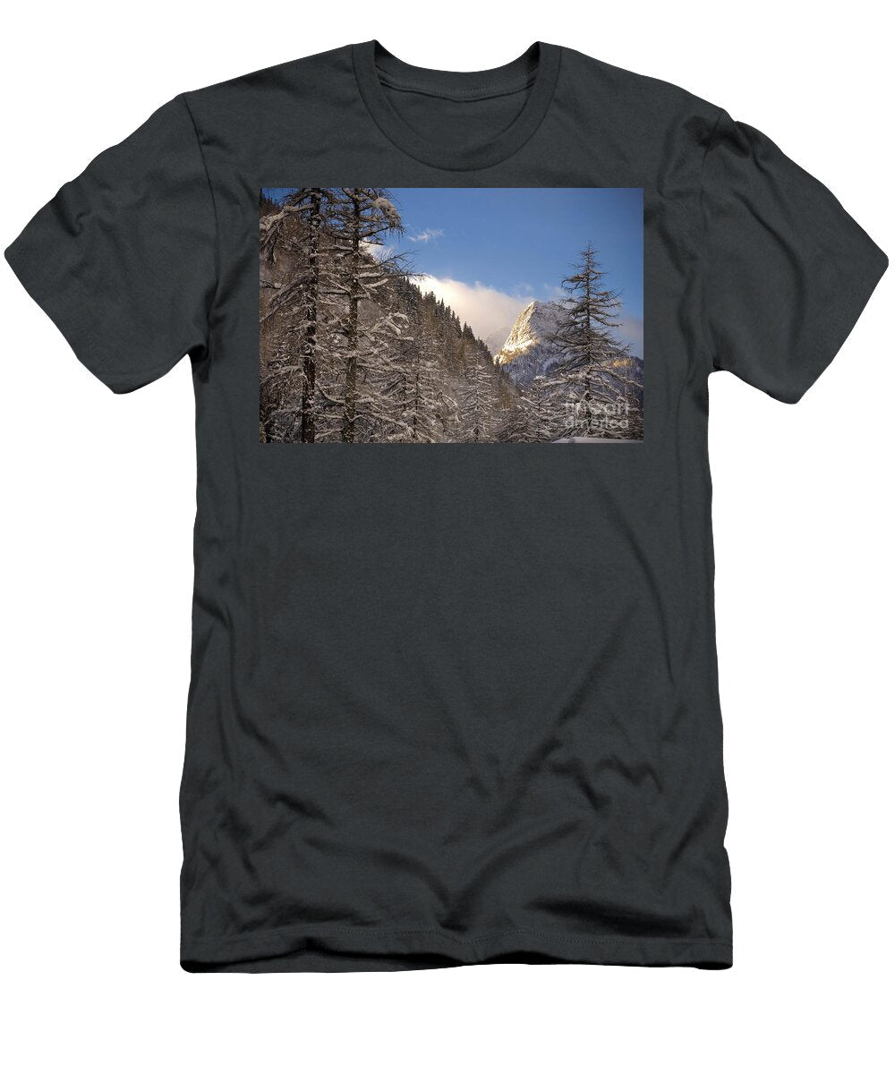 Chetif Mountain Val Ferret Valle Daosta Italy T-Shirt