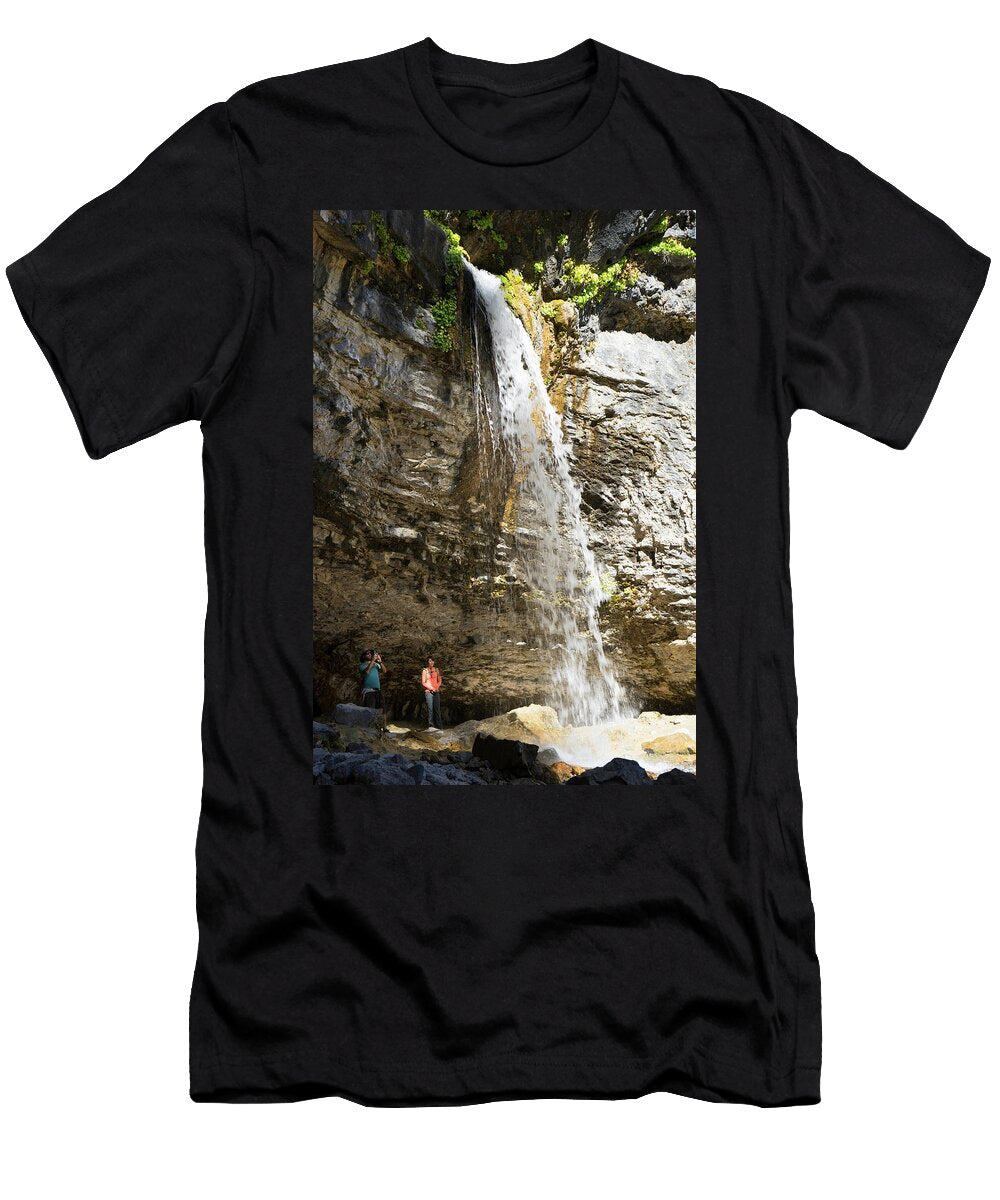 Couple Under Spouting Rock Waterfall Leslie Parrott T-Shirt