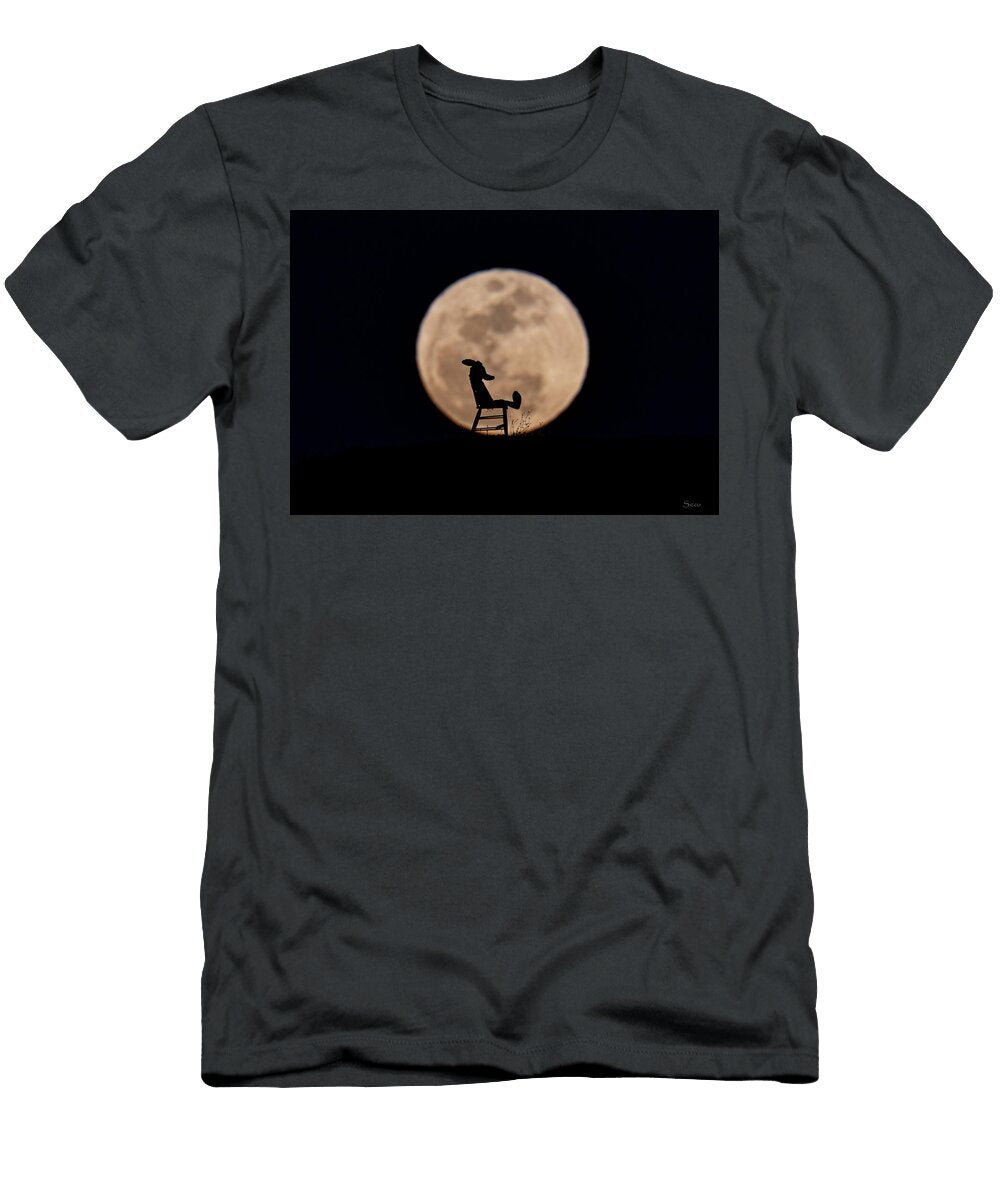 Coyote Silhouette Against the Full Moon Sicco Rood T-Shirt