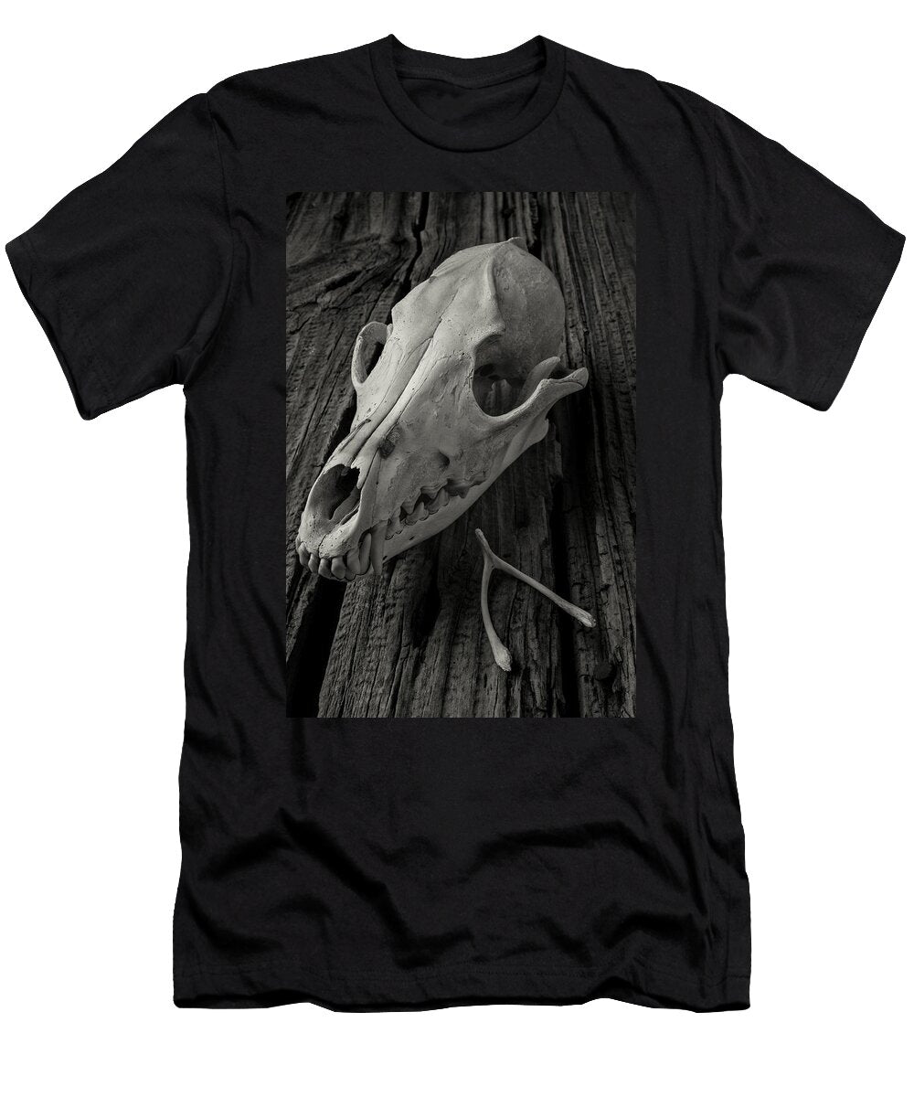 Coyote Skull and Wishbone Garry Gay T-Shirt