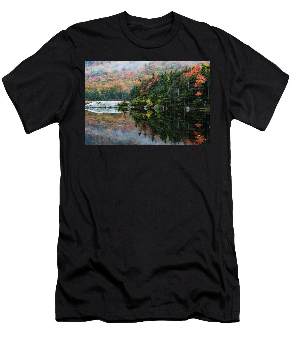 Foggy Foliage Morning Kinsman Notch Jeff Folger T-Shirt
