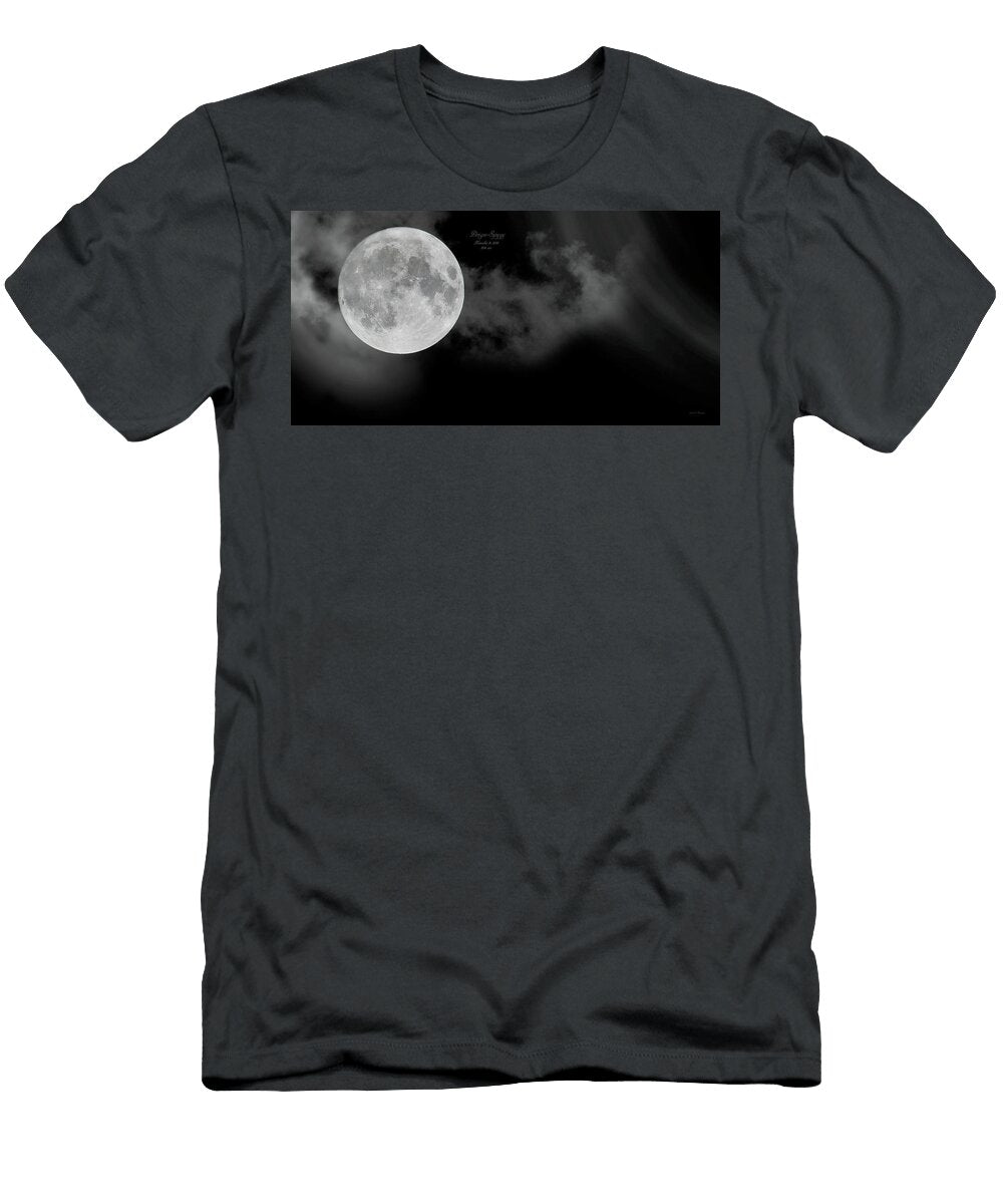 Frosty Moon November 14 2016 Betsy Knapp T-Shirt