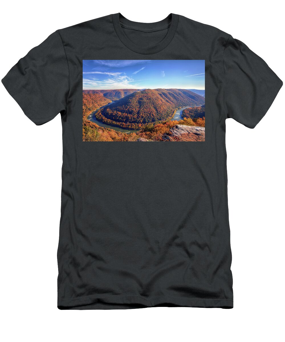 Grandview At Autumn 2 New River Gorge Susan Rissi Tregoning T-Shirt