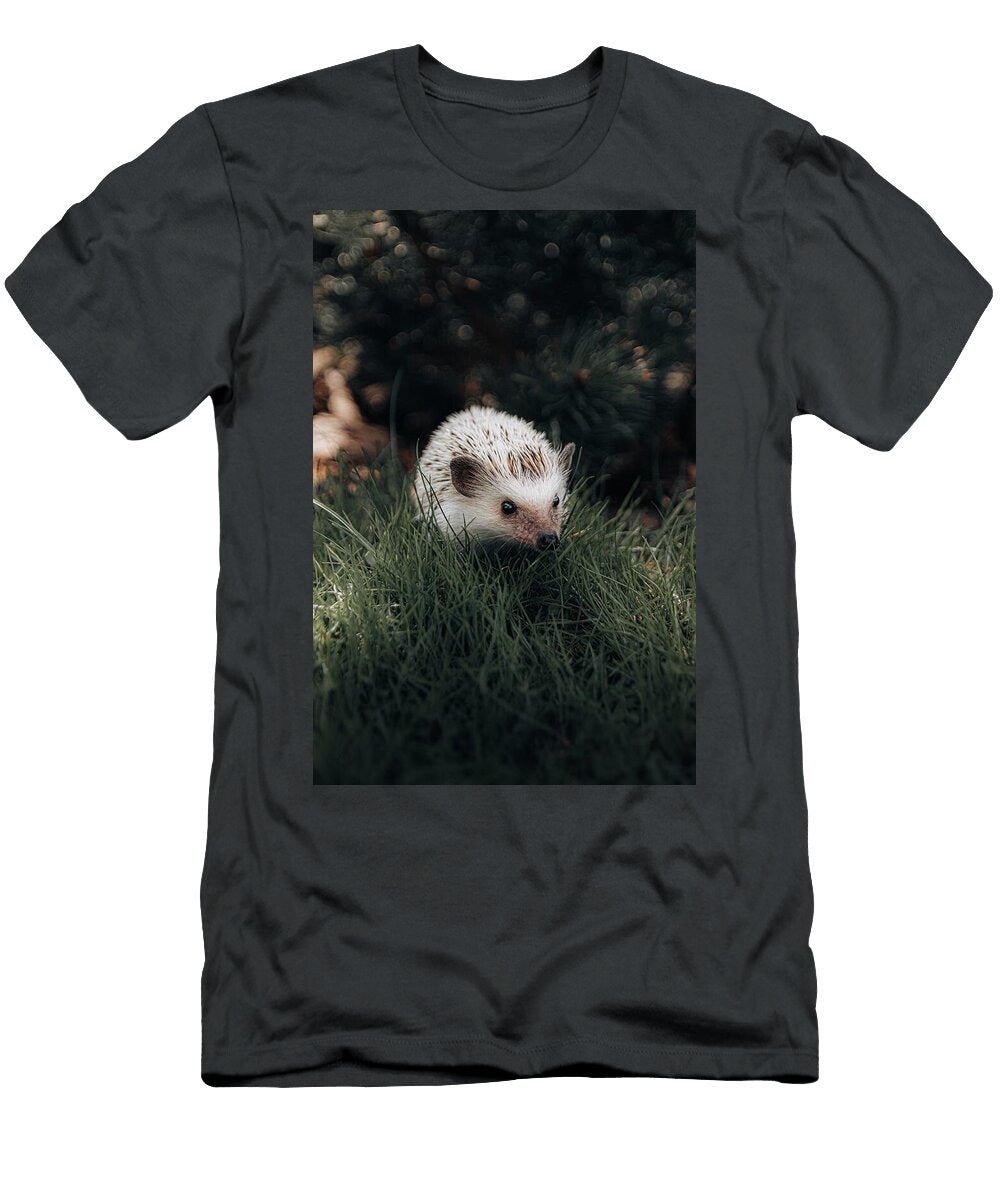 Hedgehog in the Grass Jeramy Hinfelaar T-Shirt