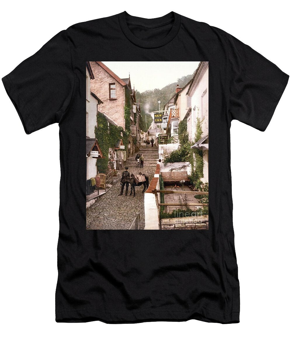 High Street Clovelly Photo English School T-Shirt