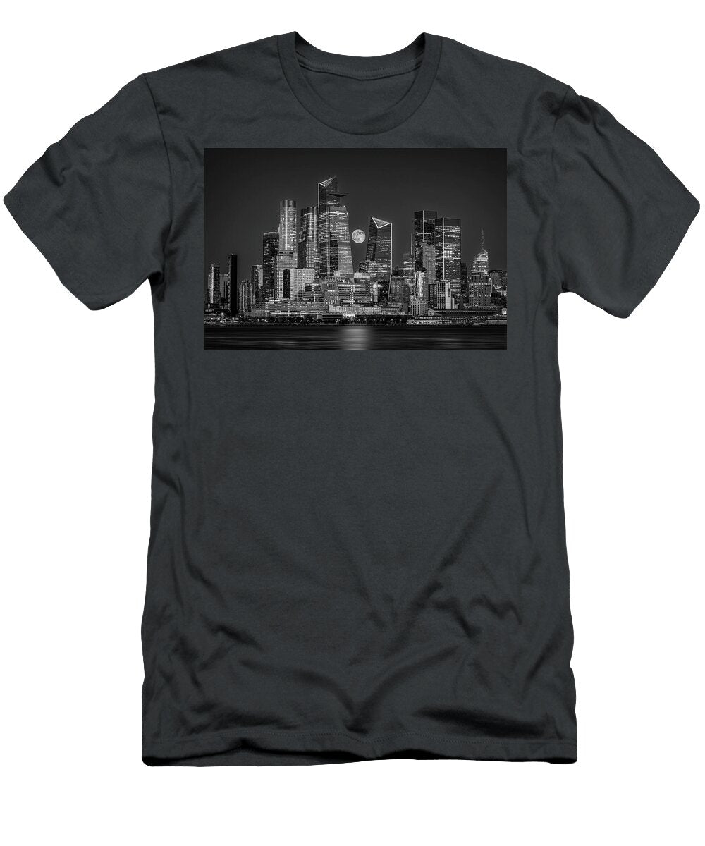 Hudson Yards NYC Moonrise Bw Susan Candelario T-Shirt