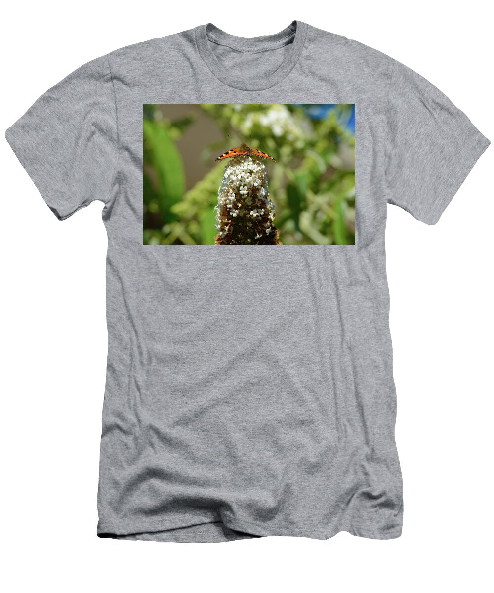 Monarch Butterfly on Bush Ready for Take Off Johan Ferret T-Shirt