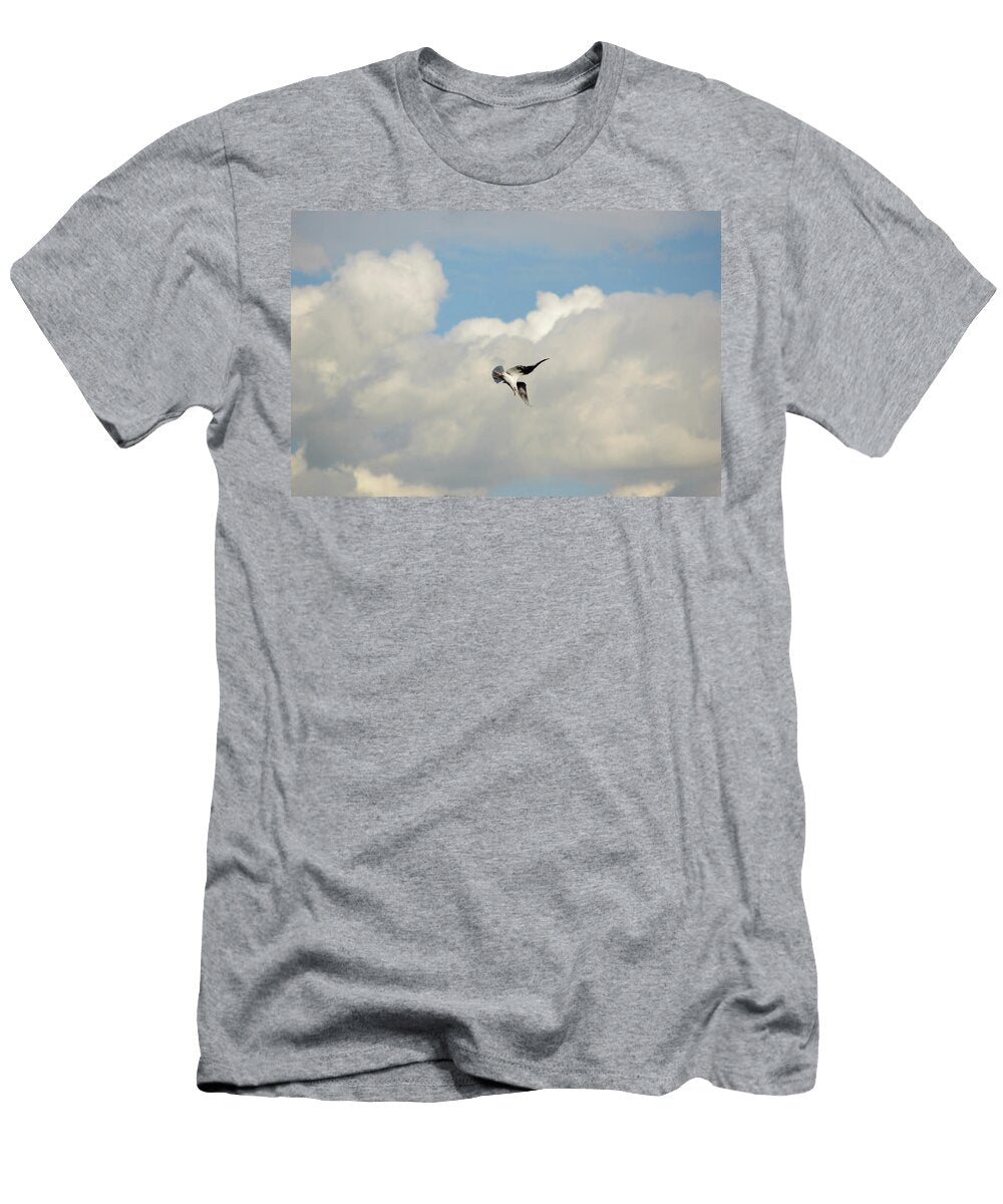Seagull Taking a Sharp Turn Johan Ferret T-Shirt