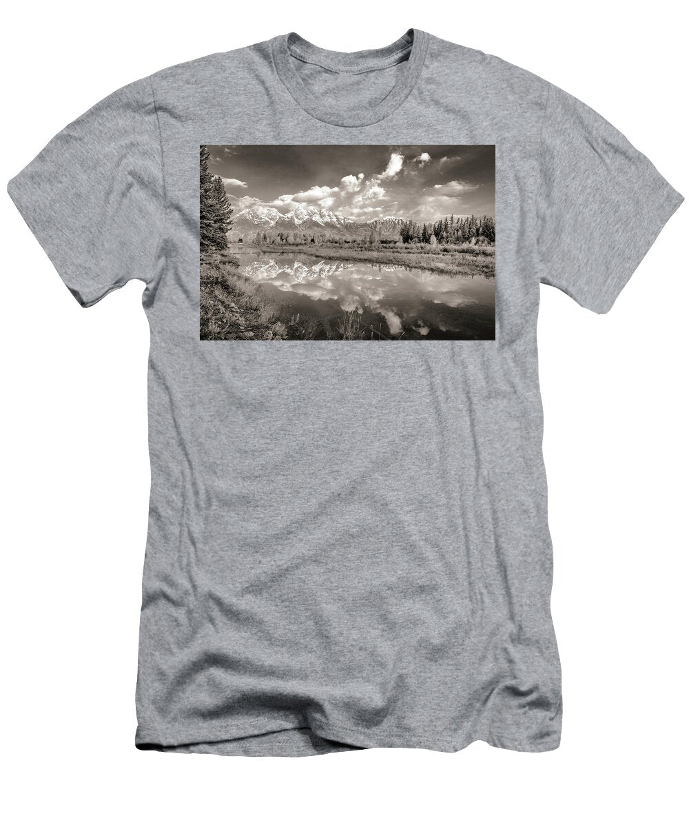 Snake River Reflection Grand Teton Monochromatic Scott Mcguire T-Shirt