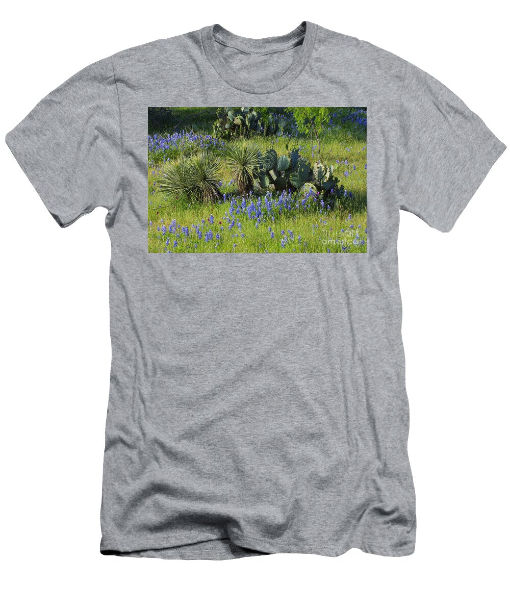 Spring Cactus Yucca and Blue Bonnets Linda Phelps T-Shirt