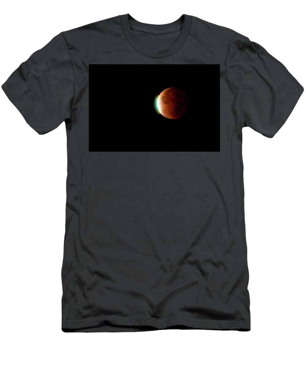 The Beaver Moon Eclipse of 2021 Saija Lehtonen T-Shirt