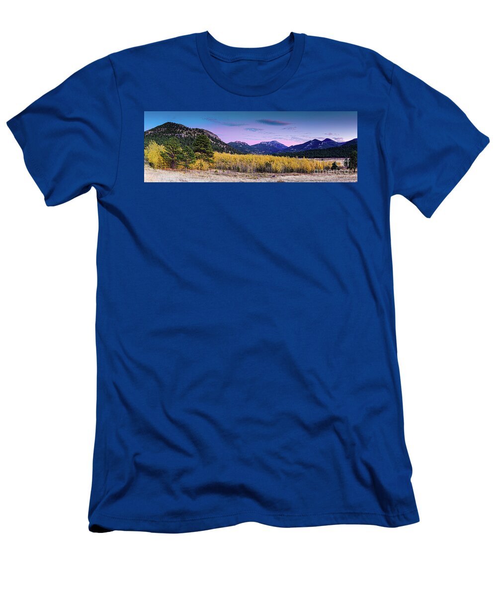 Twilight Panorama of Changing Aspens in Moraine Park Rocky Mountains National Park Estes Park Silvio Ligutti T-Shirt