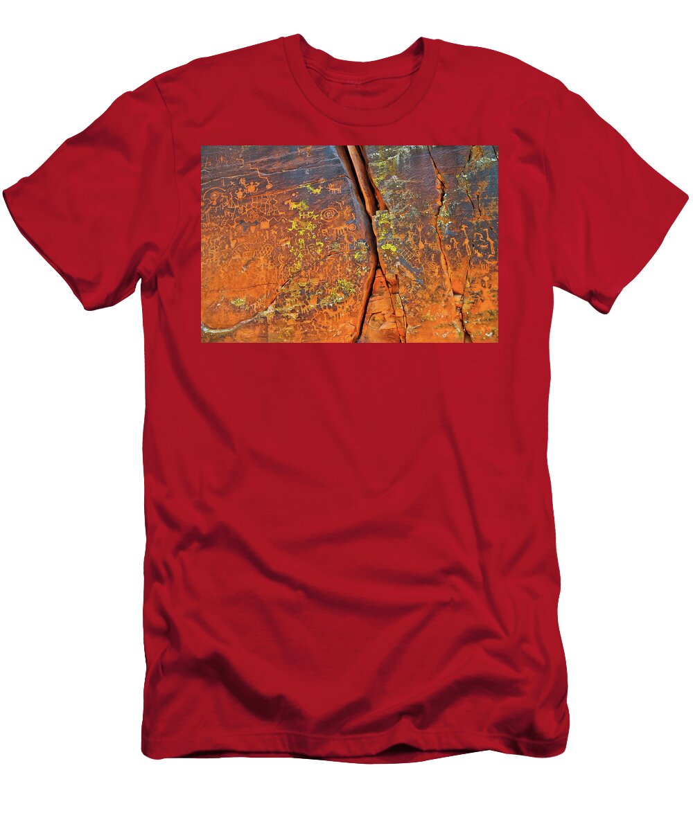 V Bar V Heritage Site Petroglyphs Kyle Hanson T-Shirt