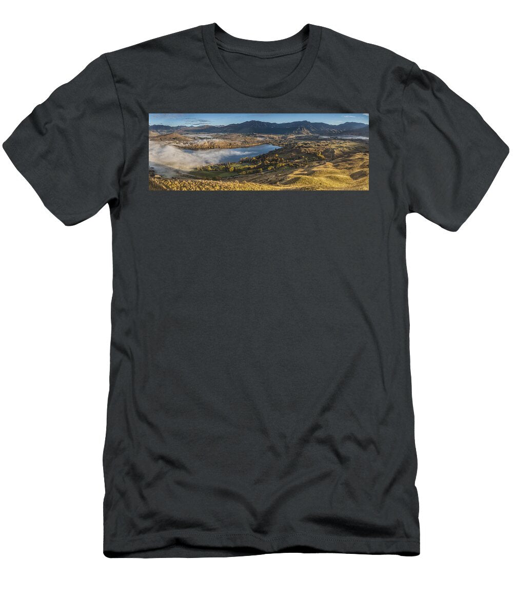 Valley and Lake At Dawn Arrowtown Otago Colin Monteath Hedgehog House T-Shirt
